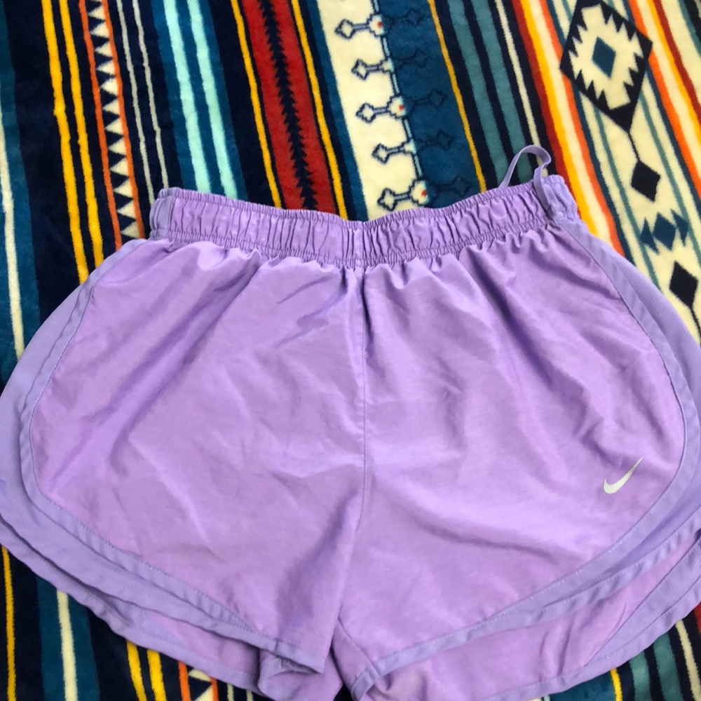 Nike women’s running shorts